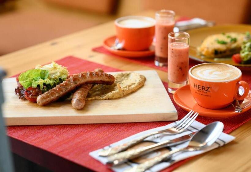 חדר דלוקס, Maison Bistro &