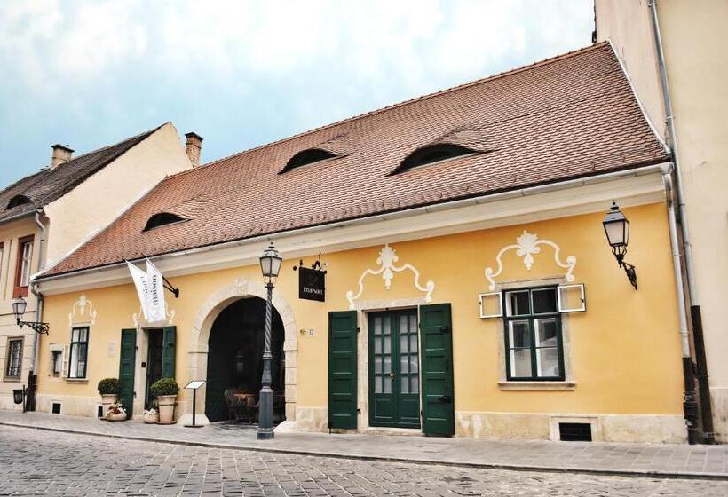 סוויטה, Maison Bistro &