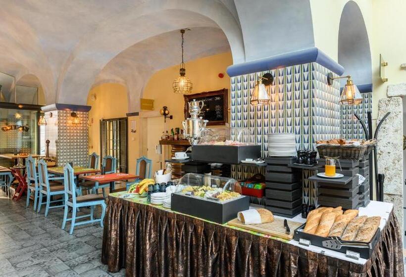 חדר סטנדרט, Maison Bistro &