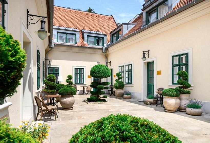 סוויטה, Maison Bistro &