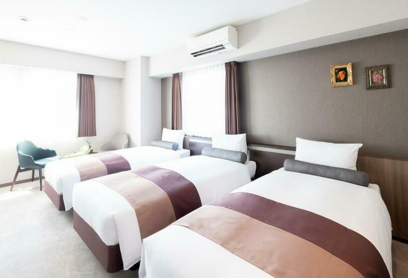 חדר דלוקס לשלושה, Sonezaki Luxe