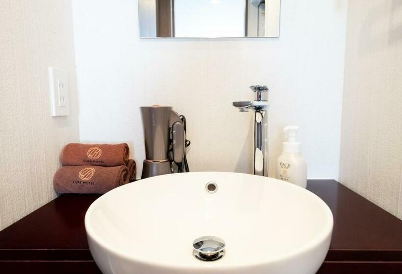 اتاق لوکس سه تخته, Sonezaki Luxe