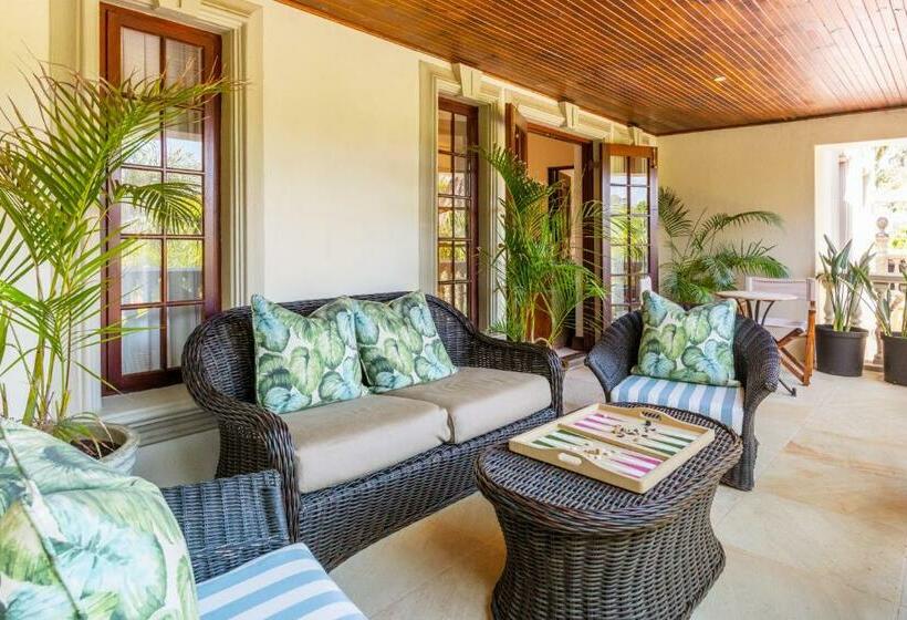 Люкс Повышенной Комфортности, Ibis House