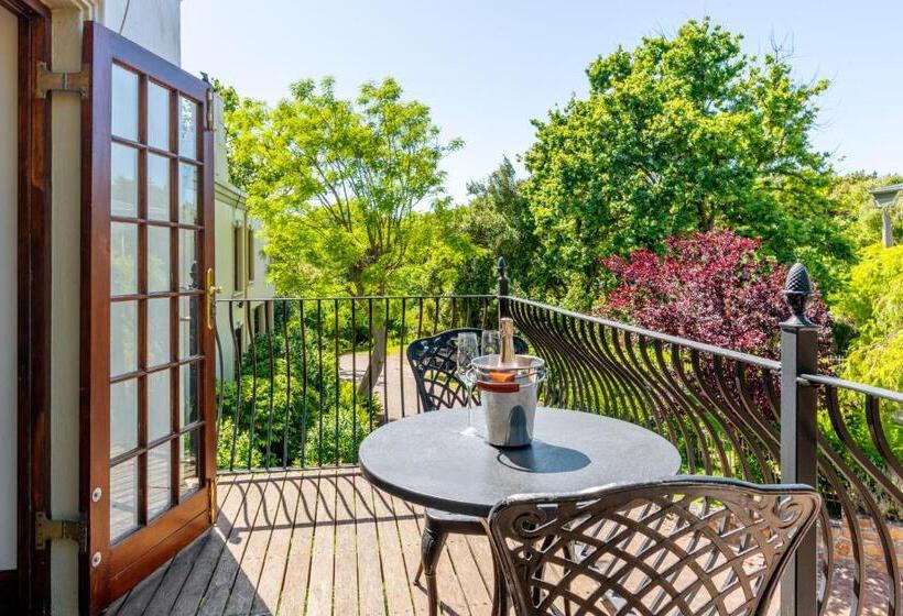 Номер Deluxe с Балконом, Ibis House