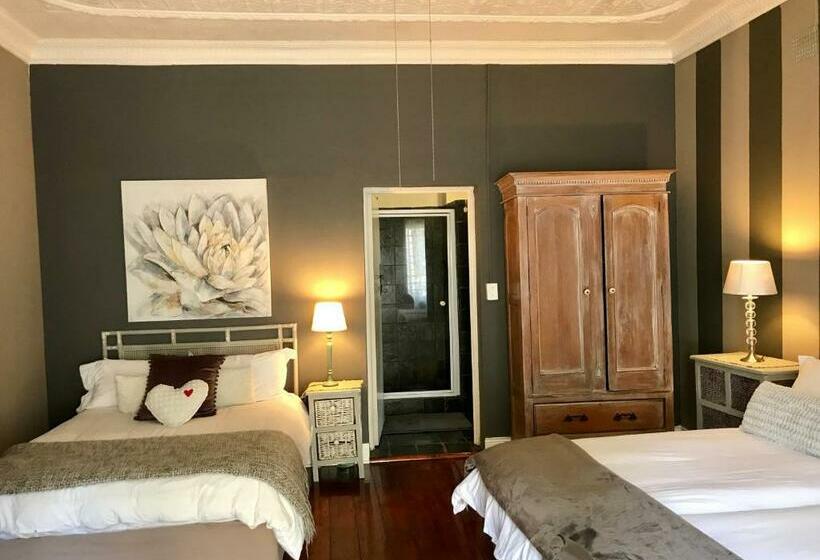 חדר משפחתי, Waterhouse Guest Lodge In Muckleneuk