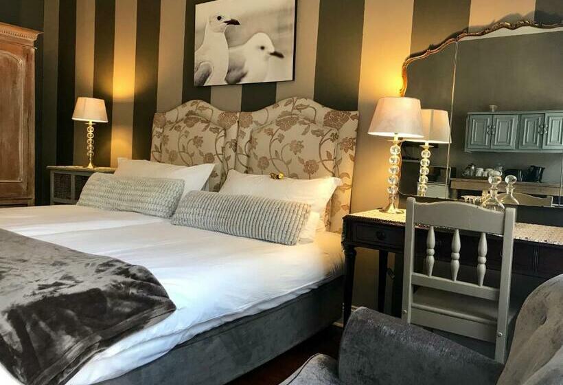 חדר משפחתי, Waterhouse Guest Lodge In Muckleneuk