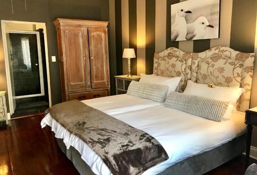 חדר משפחתי, Waterhouse Guest Lodge In Muckleneuk