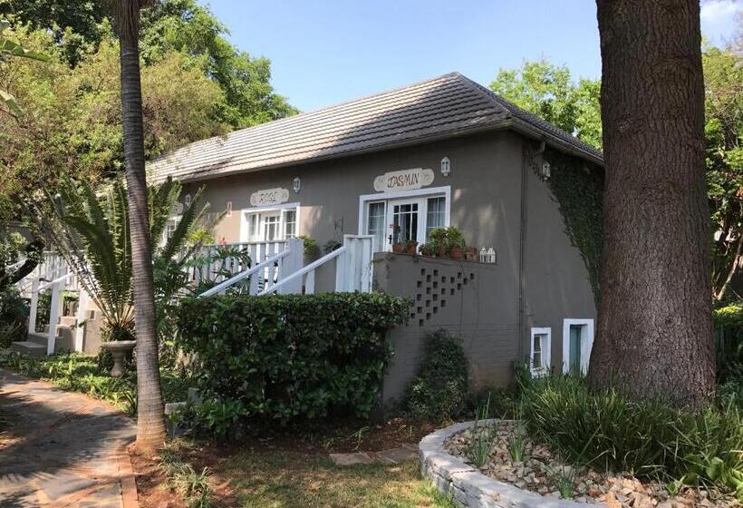 חדר סטנדרט, Waterhouse Guest Lodge In Muckleneuk