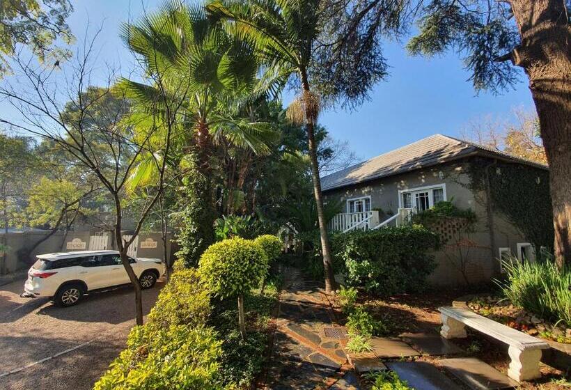 חדר סטנדרט, Waterhouse Guest Lodge In Muckleneuk