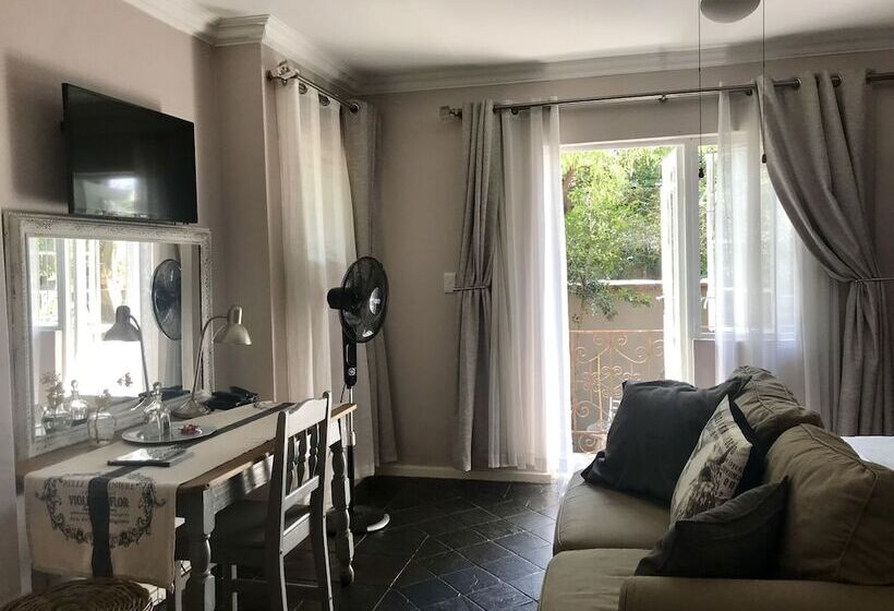 חדר סטנדרט, Waterhouse Guest Lodge In Muckleneuk