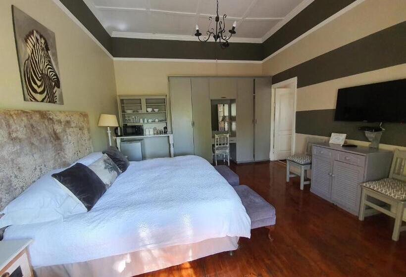 חדר משפחתי, Waterhouse Guest Lodge In Muckleneuk