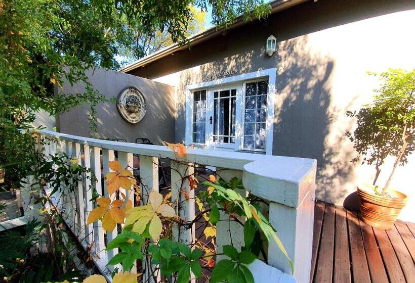 חדר סטנדרט, Waterhouse Guest Lodge In Muckleneuk