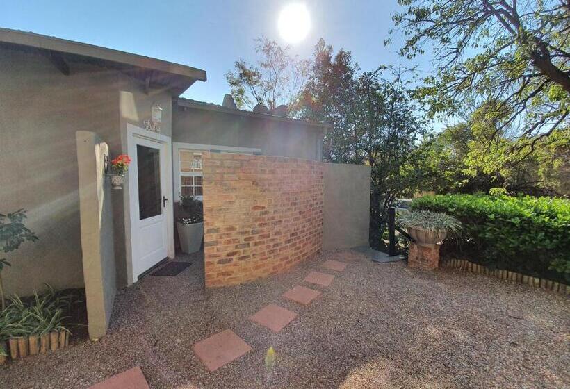 חדר סטנדרט, Waterhouse Guest Lodge In Muckleneuk