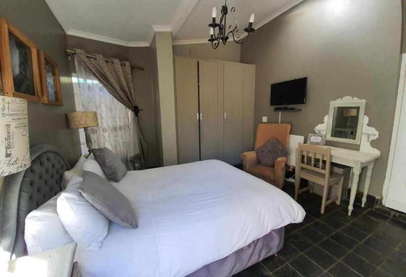 חדר סטנדרט, Waterhouse Guest Lodge In Muckleneuk