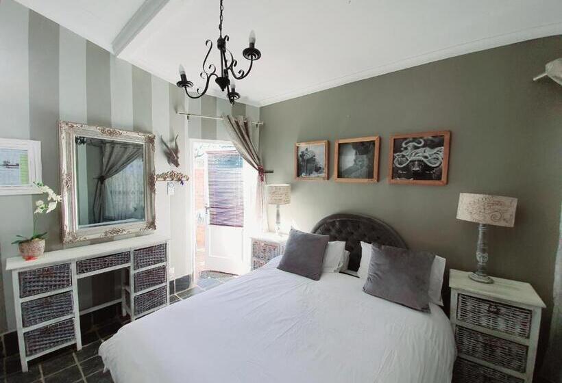 חדר סטנדרט, Waterhouse Guest Lodge In Muckleneuk