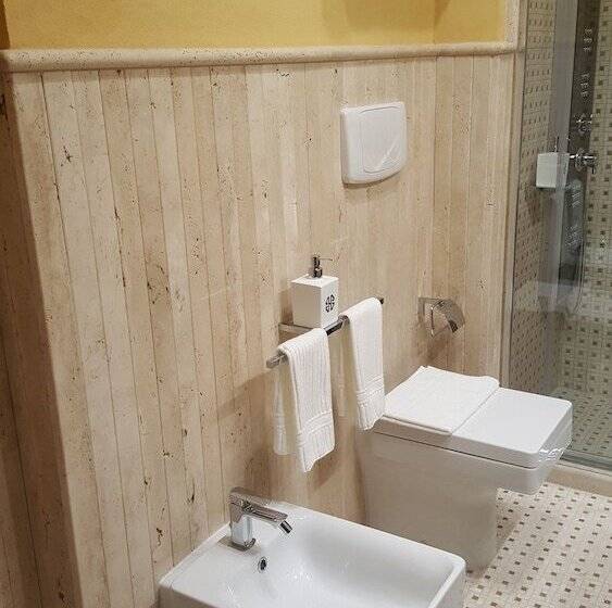 חדר סופריור, Bhb