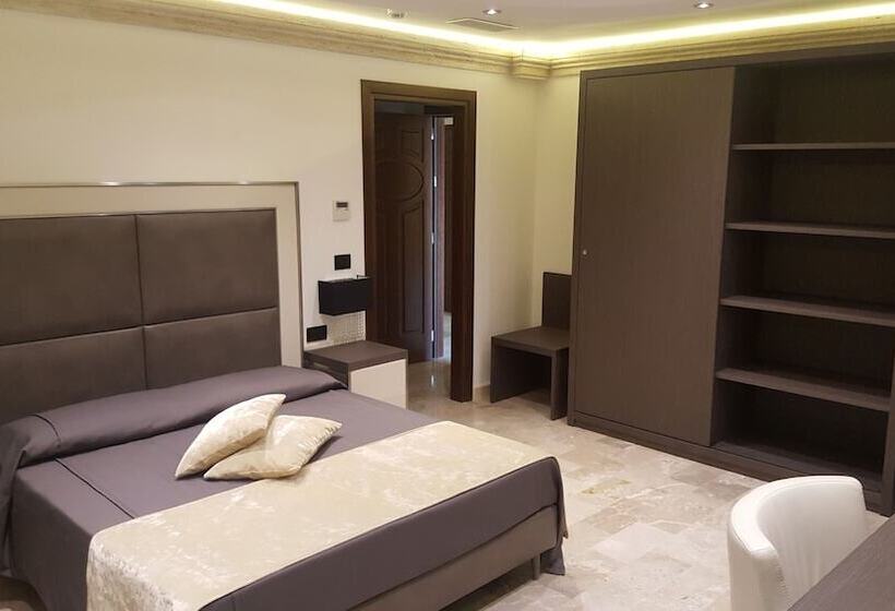 סוויטה דלוקס, Bhb