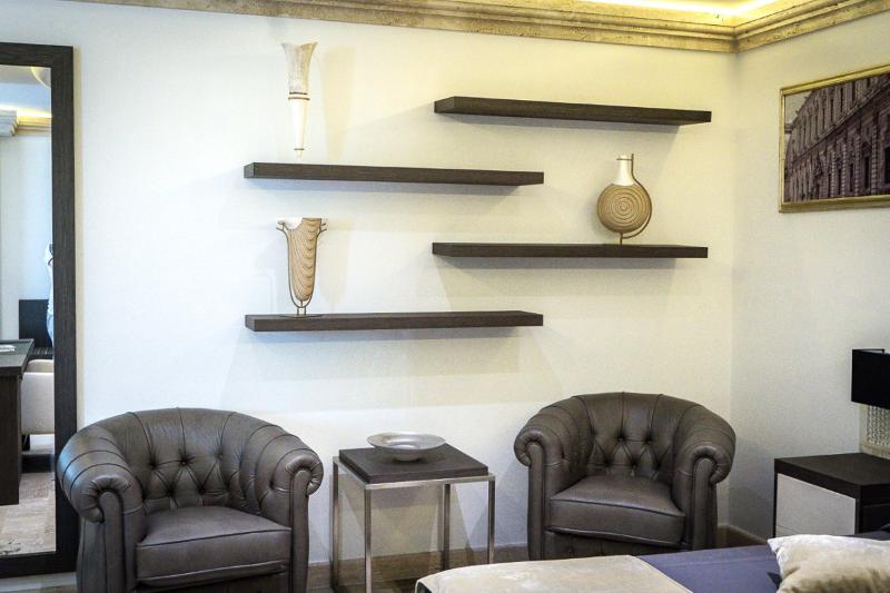 סוויטה דלוקס, Bhb