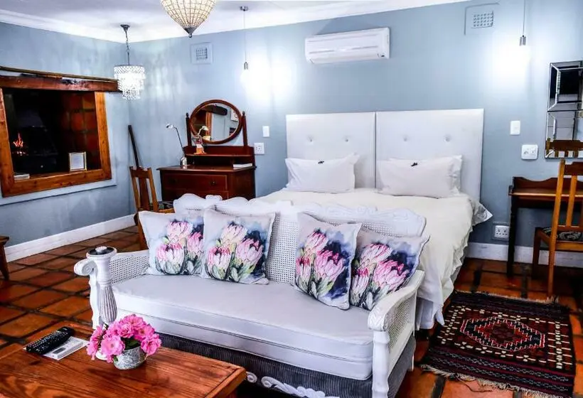 اتاق استاندارد, De Opstal Country Lodge