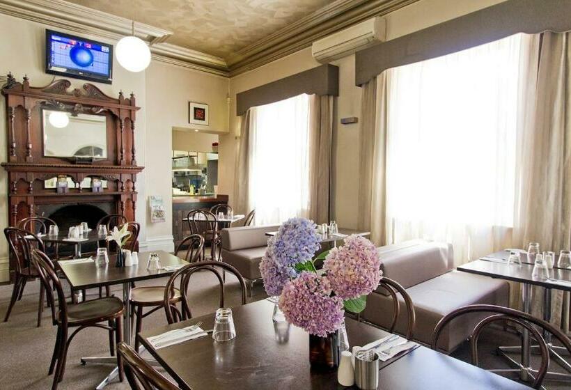 غرفة إقتصادية, Deloraine