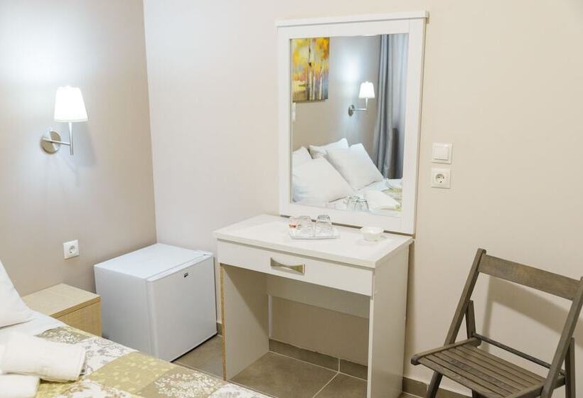 غرفة قياسية, Lux