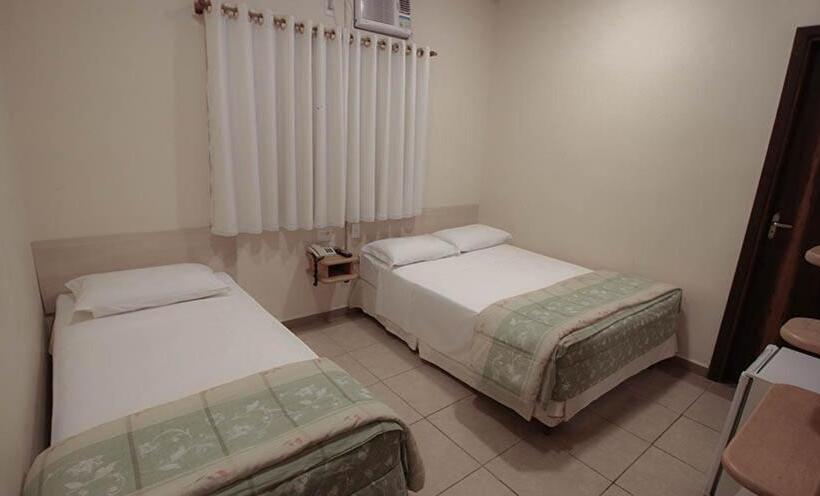 スタンダードトリプルルーム, Marge