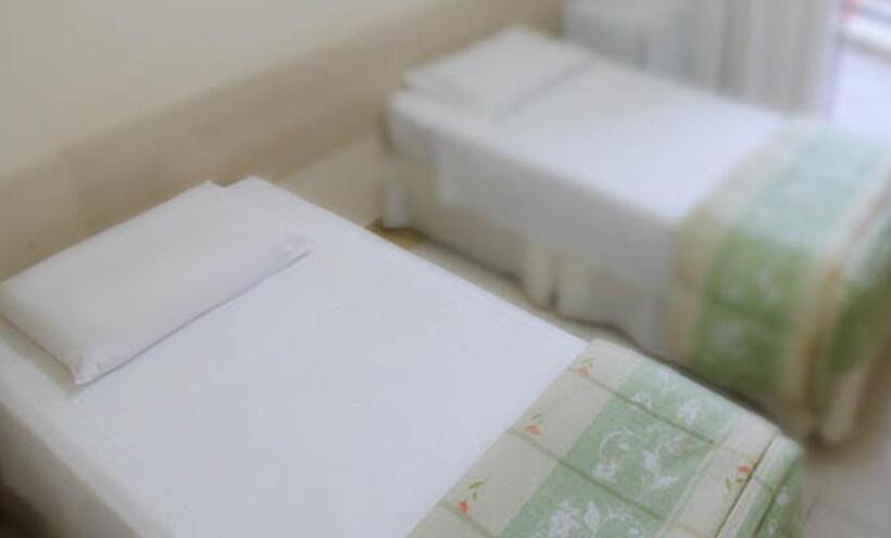 スーペリアールーム, Marge