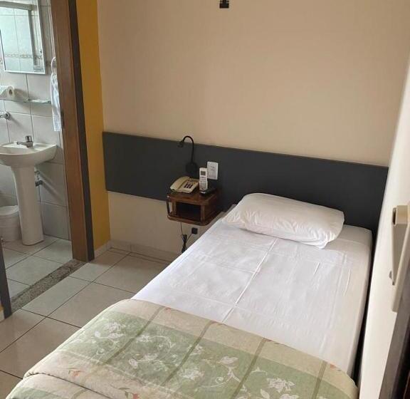 スーペリアールーム, Marge