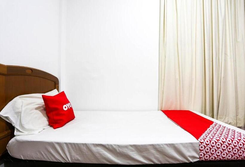 اتاق استاندارد سه نفره, Shalimar