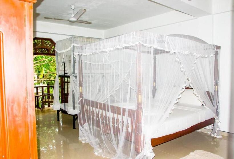 Deluxe Familienzimmer, No Name Rest