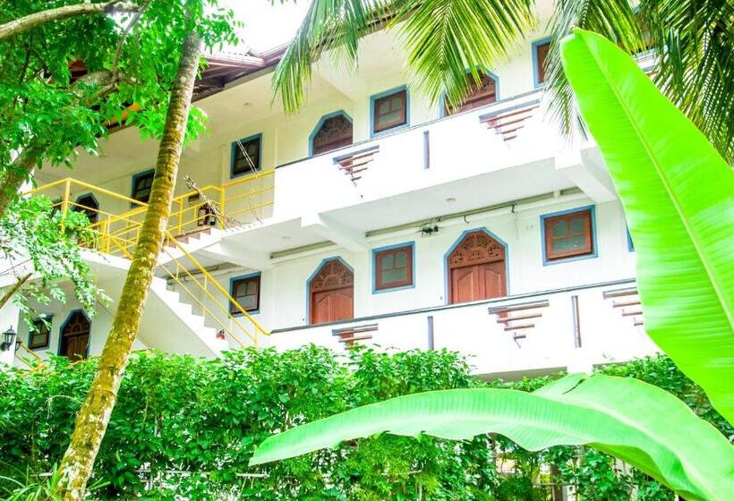 Familienzimmer, No Name Rest