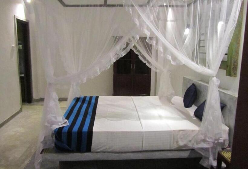 Standardzimmer, No Name Rest