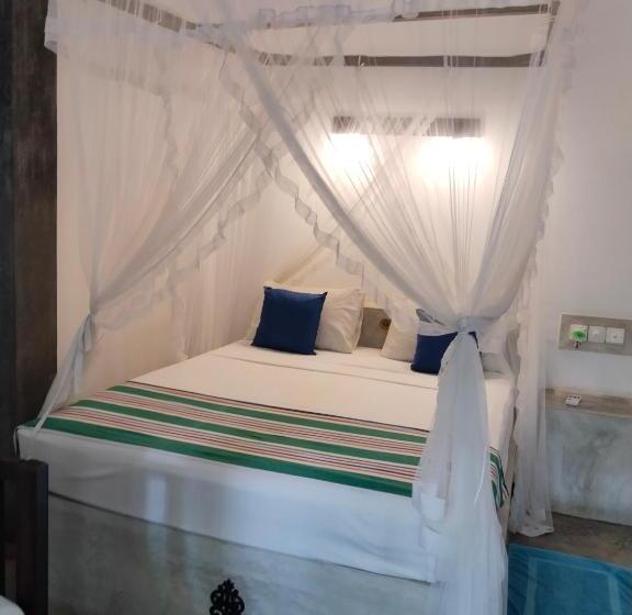 Deluxe Zimmer, No Name Rest