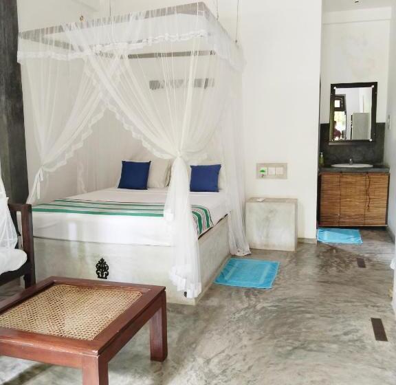 Deluxe Zimmer, No Name Rest