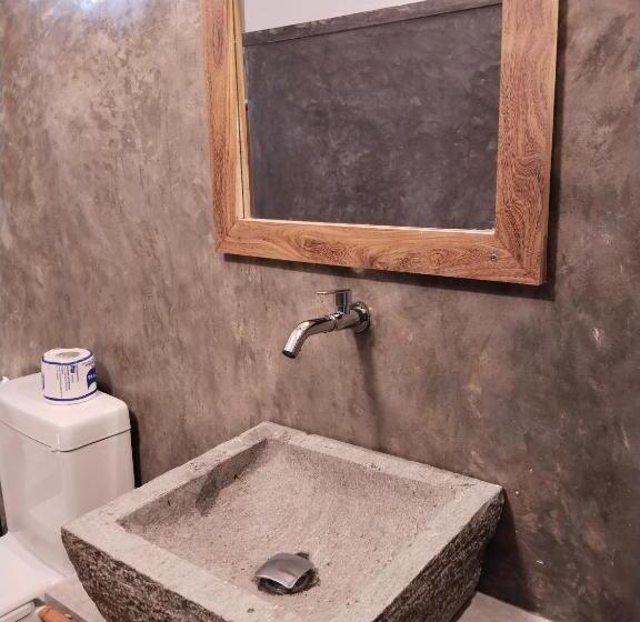 Standardzimmer, No Name Rest