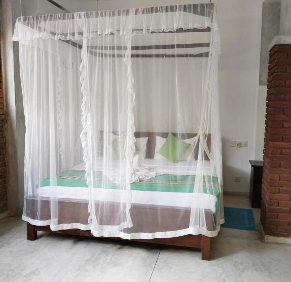 Familienzimmer, No Name Rest