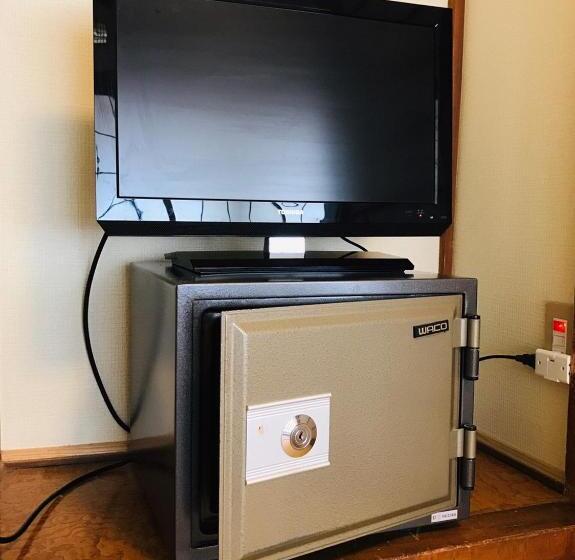 غرفة قياسية ثلاثية حمام مشترك, Harukaze No Yado