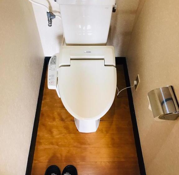 غرفة عائلية حمام مشترك, Harukaze No Yado