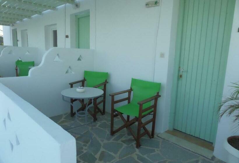 اتاق استاندارد, Skyros Panorama Studios
