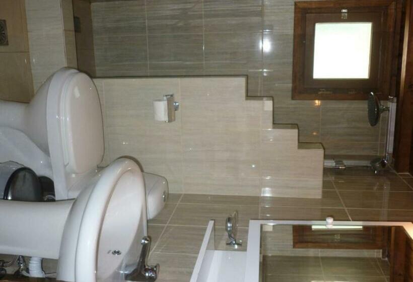 استودیوی استاندارد, Skyros Panorama Studios