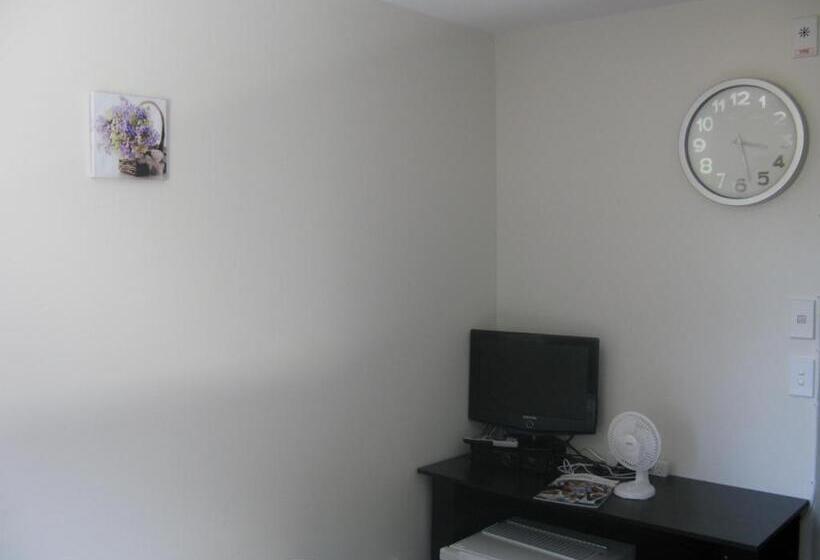 이코노미 룸 공용욕실, Greenlane Motel