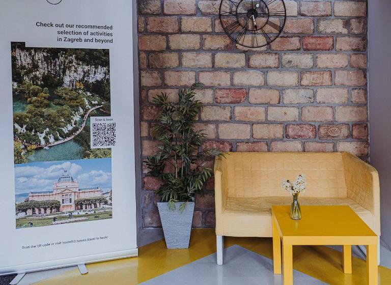 חדר סופריור, Private Rooms At Hostel63