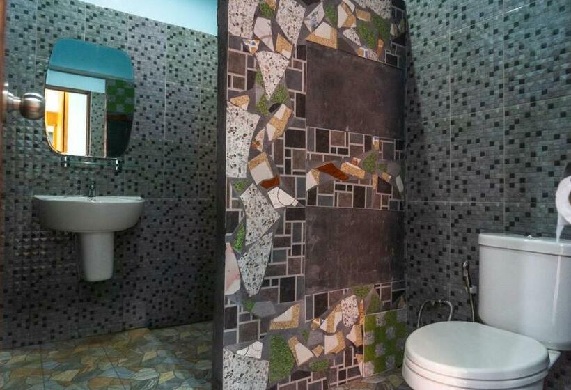 Quarto Superior com Sacada, Chomview Resort