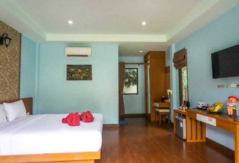 带阳台的高级房间, Chomview Resort