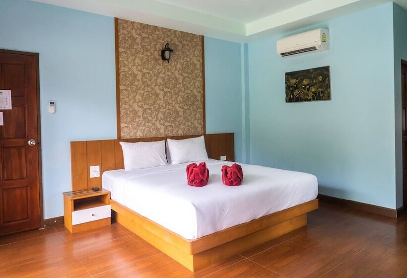Quarto Superior com Sacada, Chomview Resort