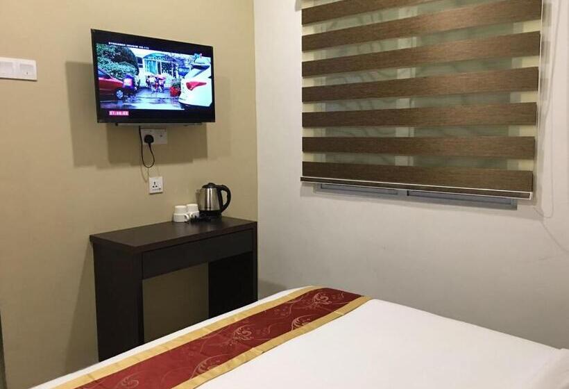 Семейный Номер Deluxe, Global Inn