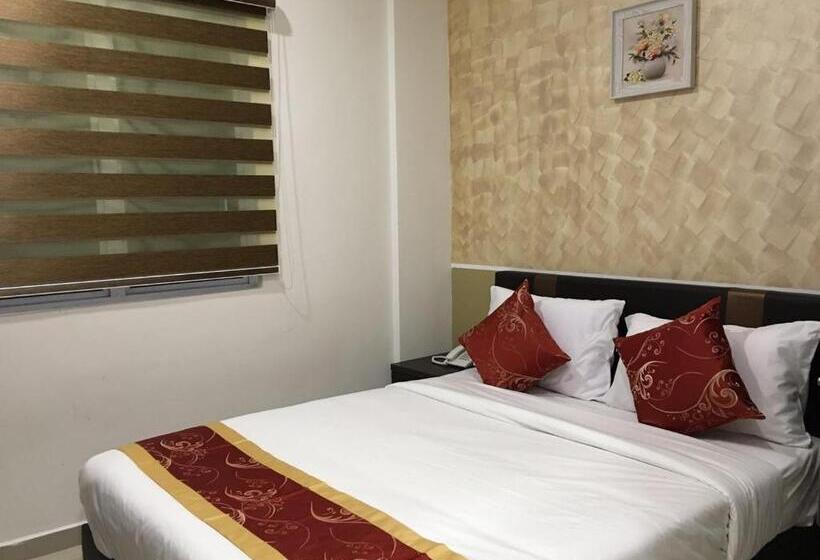 Номер Deluxe, Global Inn