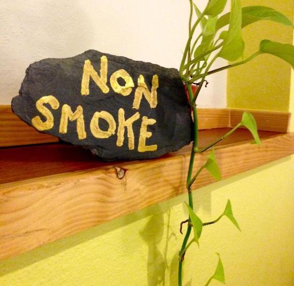 标准间, Baan Jaru