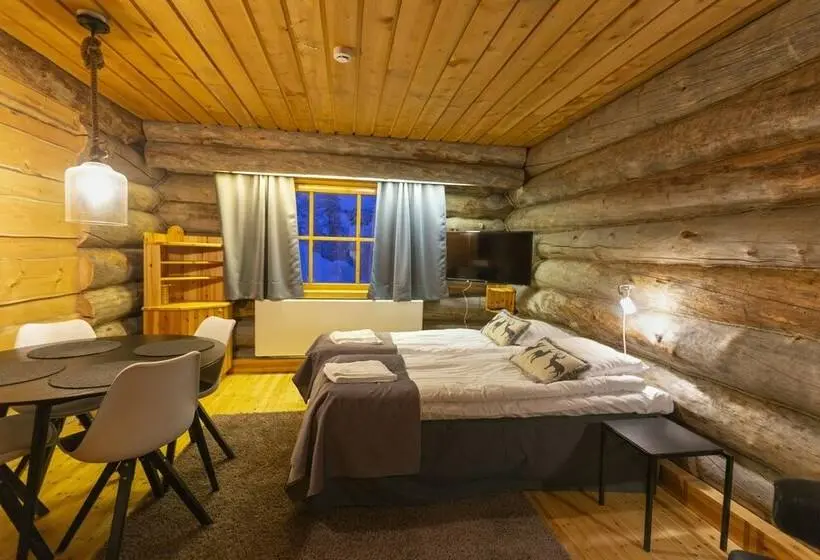Huoneisto 1 Makuuhuone, Kuukkeli Log Houses Aurora Resort