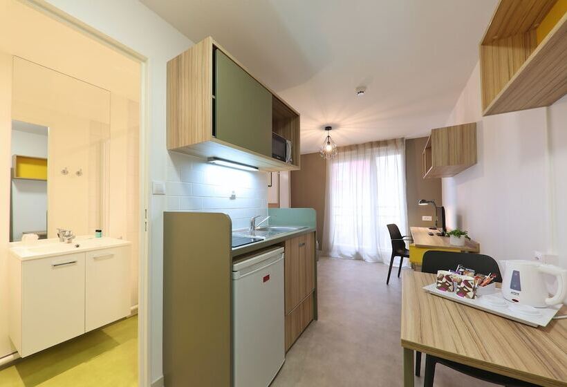 חדר סטודיו סטנדרד, Apparteo Dijon